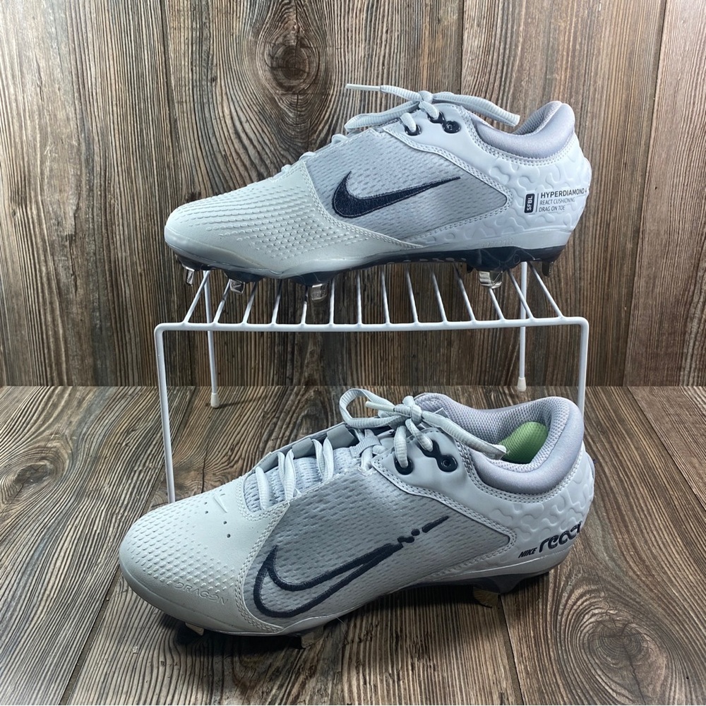 Nike Hyperdiamond 4 Elite Women's Size 8.5 Grey Softball Metal Cleats